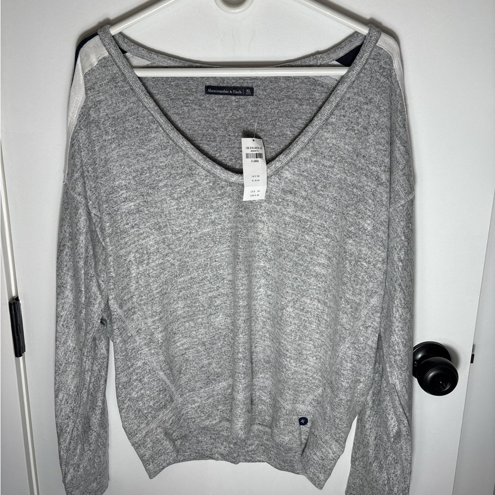 Abercrombie & Fitch Gray Marled V Neck Long Sleeve Top XL